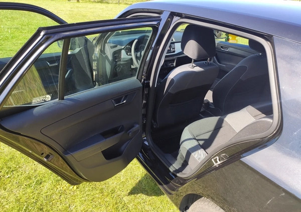 Skoda Fabia cena 34500 przebieg: 31000, rok produkcji 2021 z Nowy Dwór Gdański małe 667